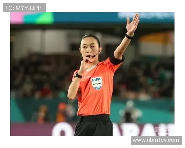 全球十大女裁判足球明星揭晓她们如何改变了比赛的面貌与未来 全球十大女裁判足球明星揭晓她们如何改变了比赛的面貌与未来