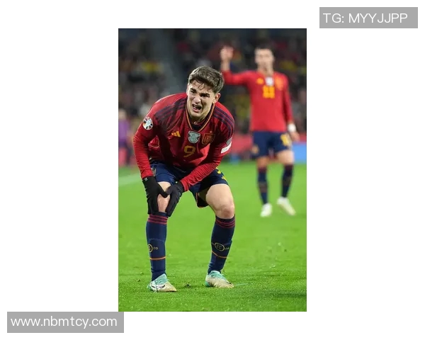 时尚与运动兼具男士足球明星手包精选推荐 时尚与运动兼具男士足球明星手包精选推荐